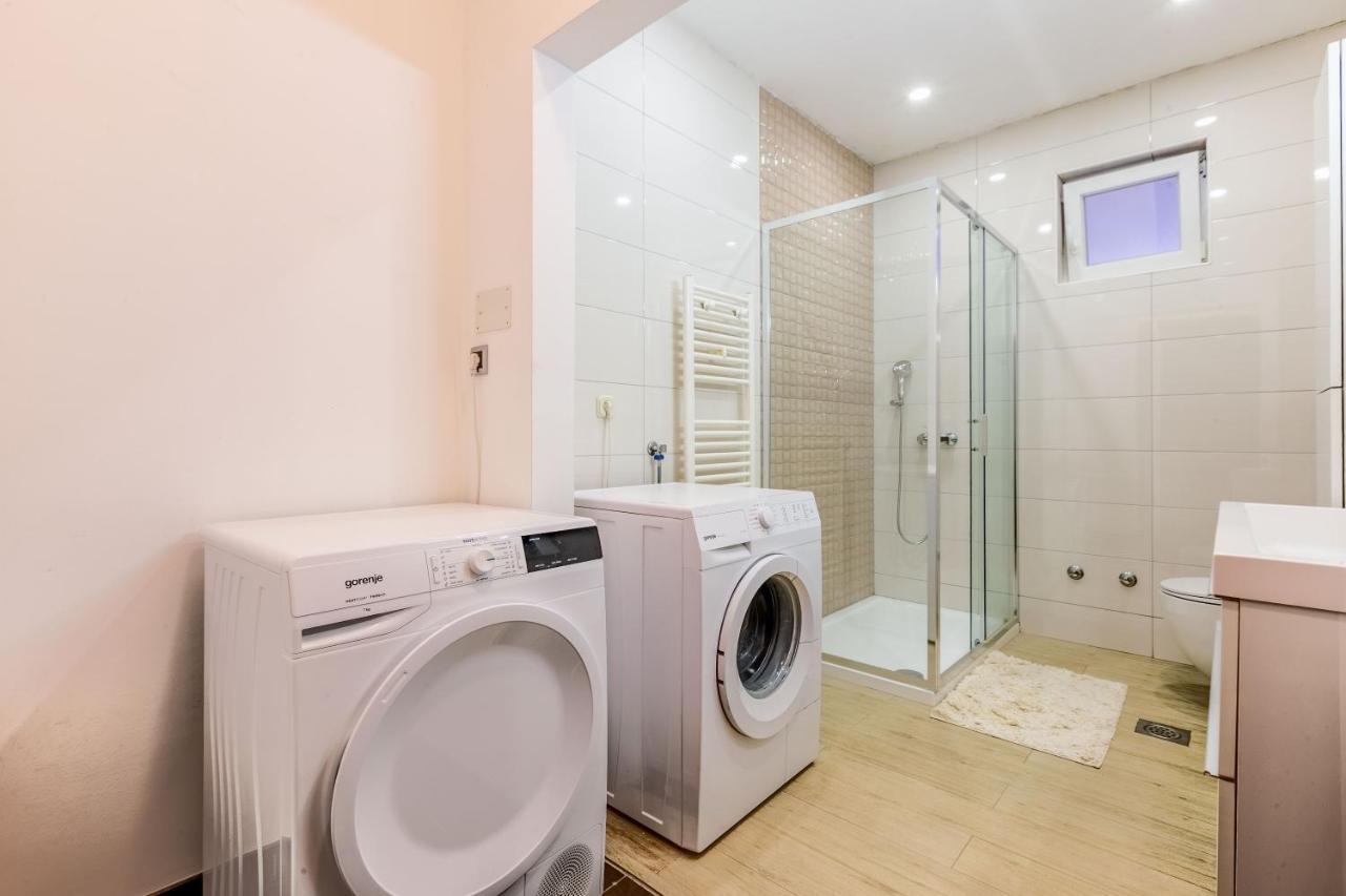 Rs Two Bedroom Apartment Sukosan Luaran gambar